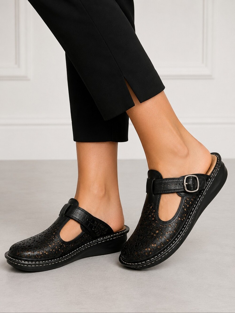 Alegria Belle Black Floral Laser Cut Leather Mary Jane Comfort Shoes EU 39 US 9